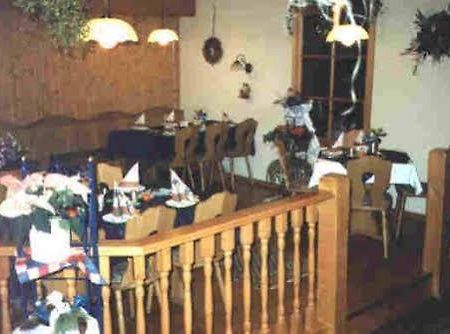 Hotel Restaurant Zur Krone Obersuhl Luaran gambar