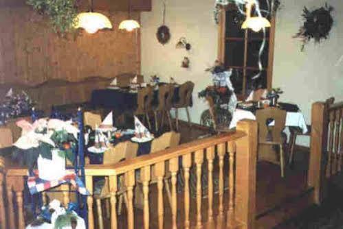Hotel Restaurant Zur Krone Obersuhl Luaran gambar